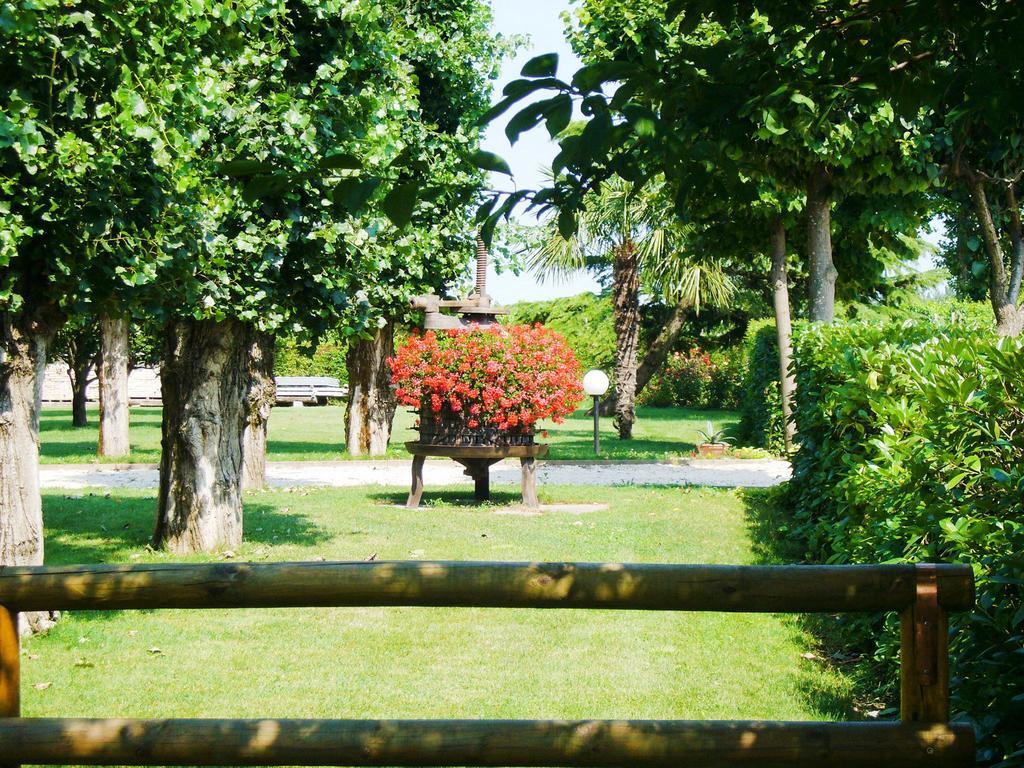 Agriturismo Le Cipressine Meolo Exterior foto